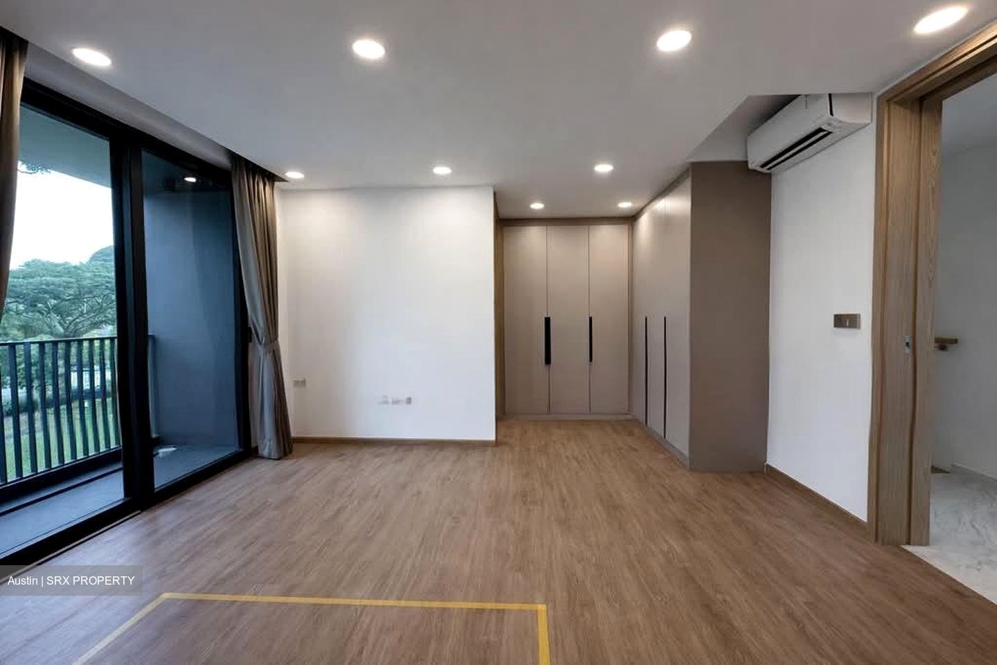Shrewsbury Road (D11), Terrace #556840811